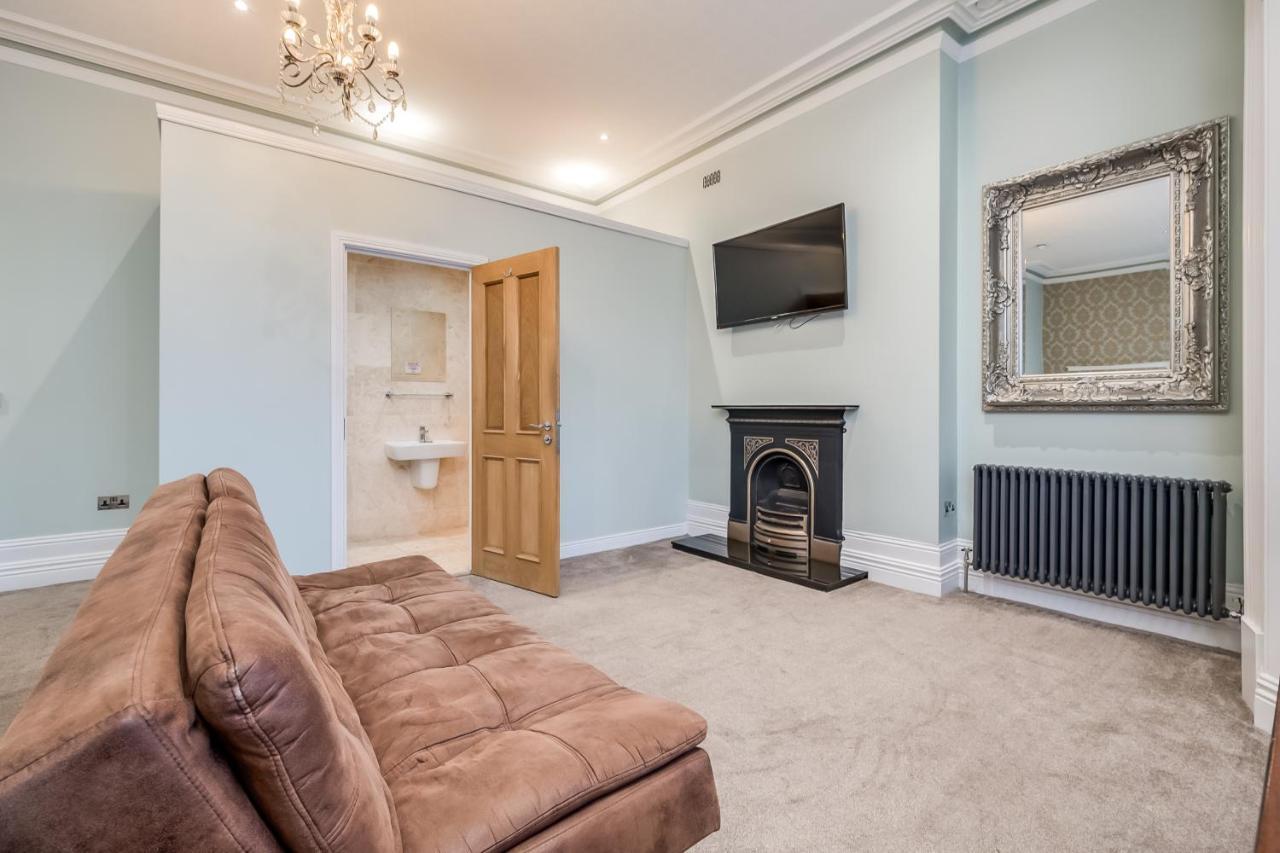 Central Belfast Apartments Harpers ภายนอก รูปภาพ